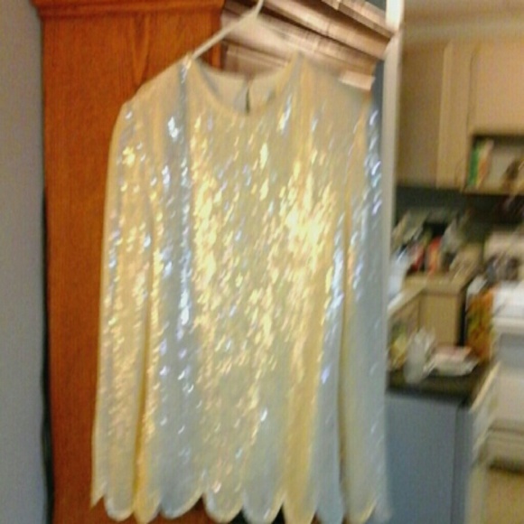 Womens clothing