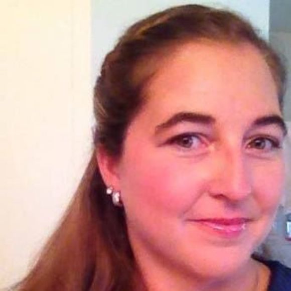 Meet your Posher, Stephanie - Picture 1 of 1