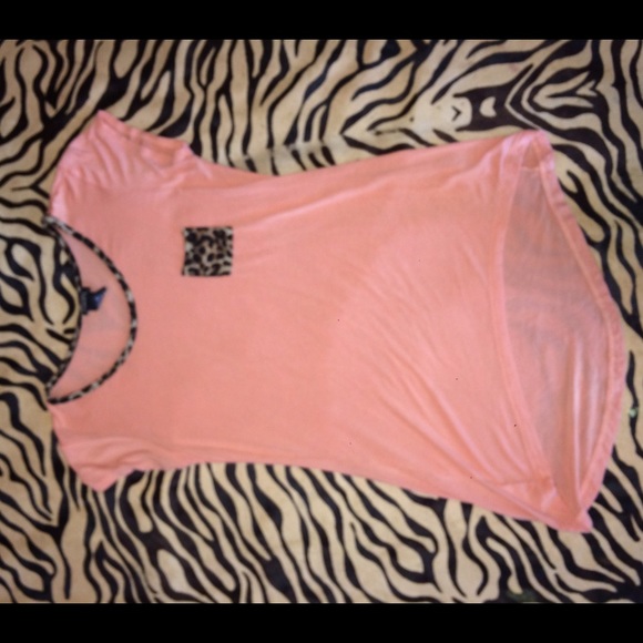 Rue 21 medium t-shirt