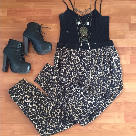 Cheetah pants 🐆