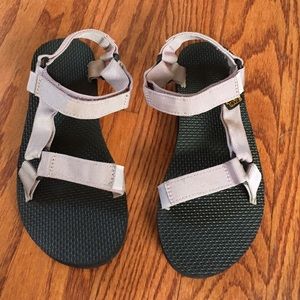 Lavender Tevas