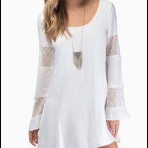 White Lace Long Sleeve Dress (Brand New w/ Tags)