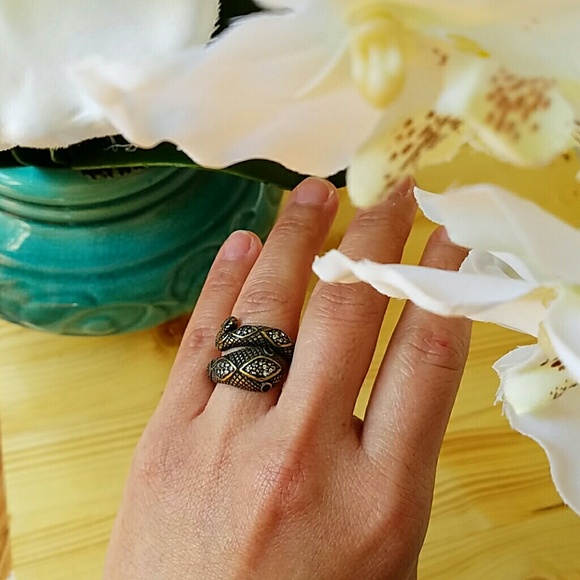 Snake Ring