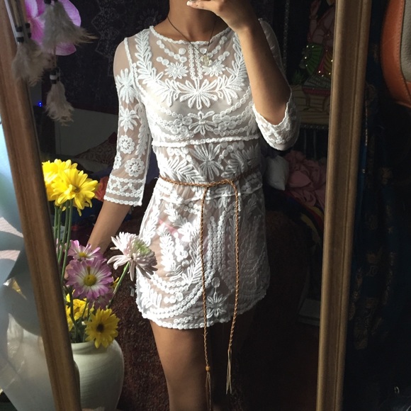 🚫🚫sold🚫🚫Lace dress - Picture 3 of 4