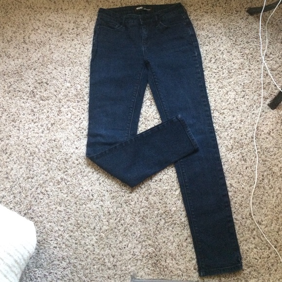 BDG ankle skinny jeans