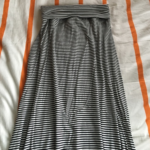 Striped maxi skirt