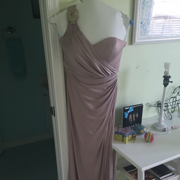 One shoulder size 4 prom dress - Picture 1 of 2
