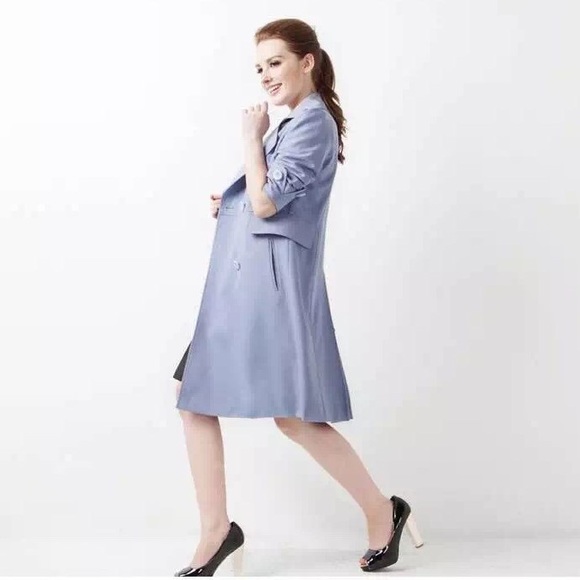 Classic Trench Coat - Picture 2 of 4