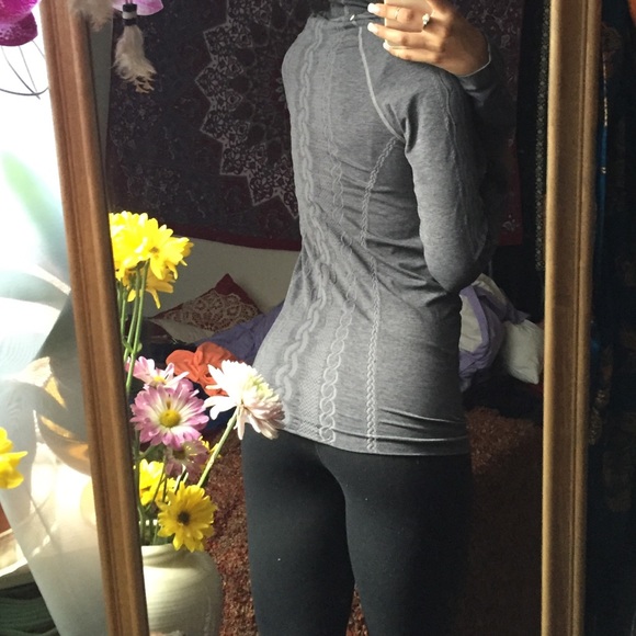 🚫🚫sold🚫Zella fitness top - Picture 3 of 4