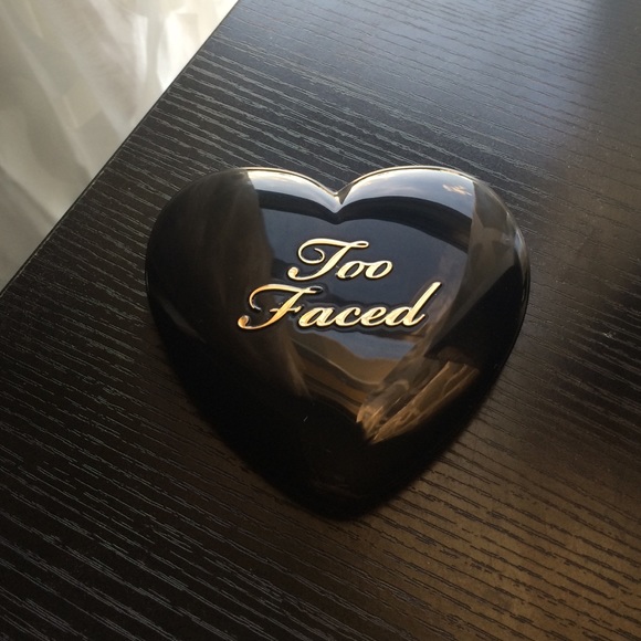Too Faced Soulmates Blushing Bronzer Carrie & Big