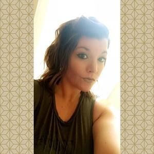 Meet your Posher, Allie