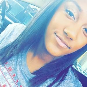 Meet your Posher, Chanell