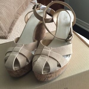 BN Land's End Canvas Charlotte ankle strap wedges