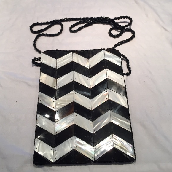Chevron Purse - Picture 2 of 2