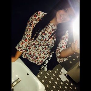 Meet your Posher, Marissa