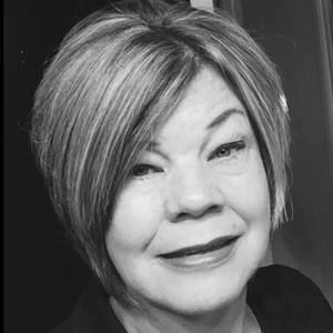 Meet your Posher, Sandy