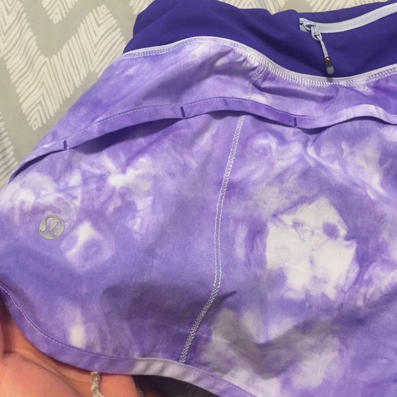 Lululemon tie-dye shorts size 6