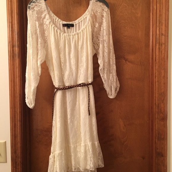 White lace high low dress size large