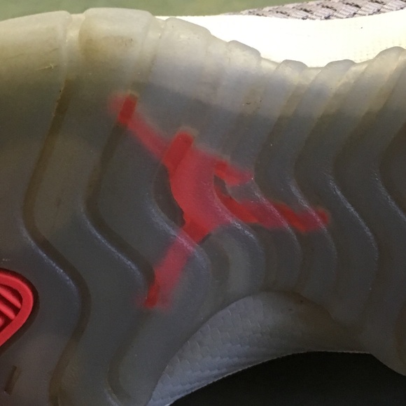 Air Jordan futures Size 5 youth on sell - Picture 2 of 4