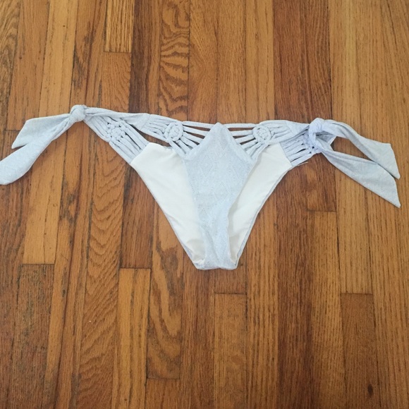 Frankie's Bikinis, St. Tropez Bottom