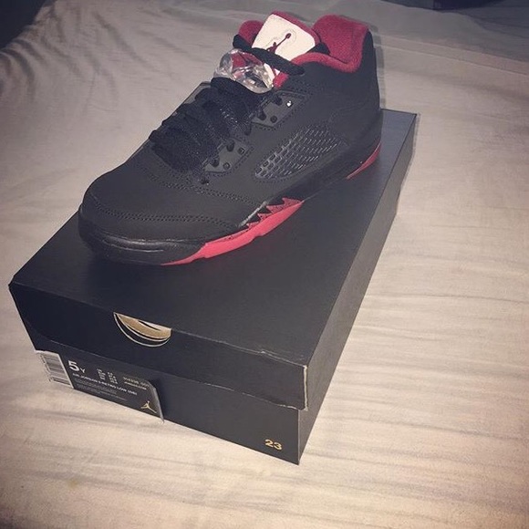 - - SOLD - - Jordan's 5s - Picture 1 of 1