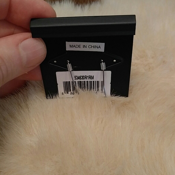 New Rebecca Minkoff earrings - Picture 4 of 4