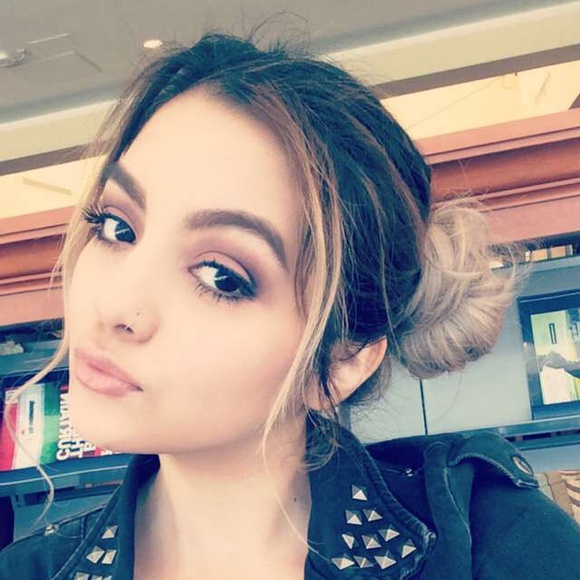 Meet your Posher, Yuliana - Picture 1 of 1