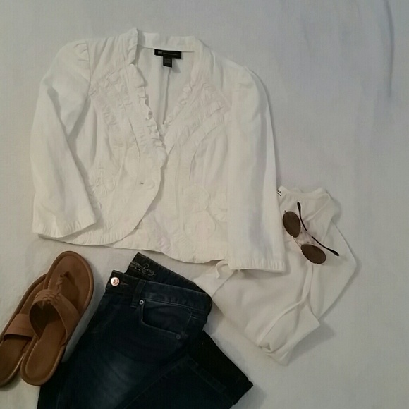 Cropped white Linen Jacket