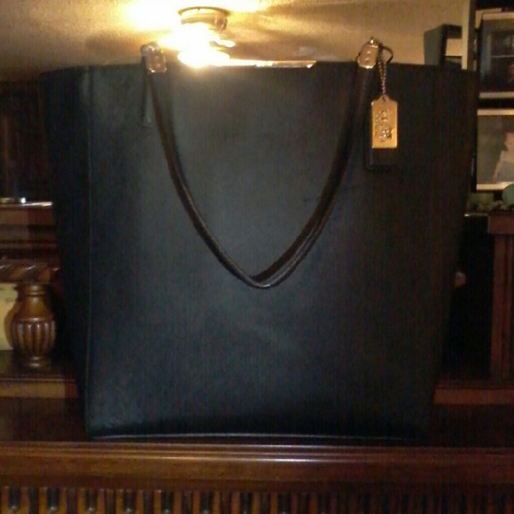 Coach bucket purse new lowered price today only