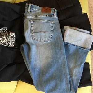 Lucky brand tomboy sienna size 6