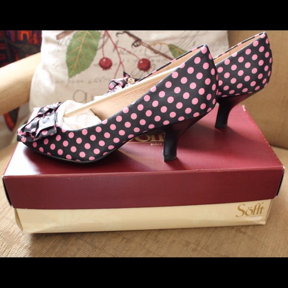 Söfft Black & Pink Polka Dot Satin Heels!