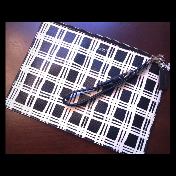 Black/white Coach Bleecker clutch