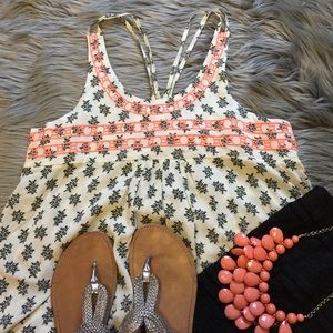 Alice blue flowy spring coral black and cream tank