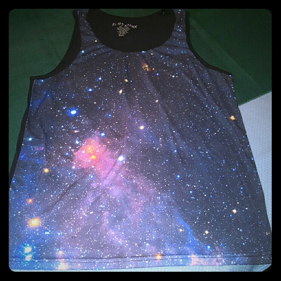 Galaxy Print sleeveless Top, - Picture 1 of 4