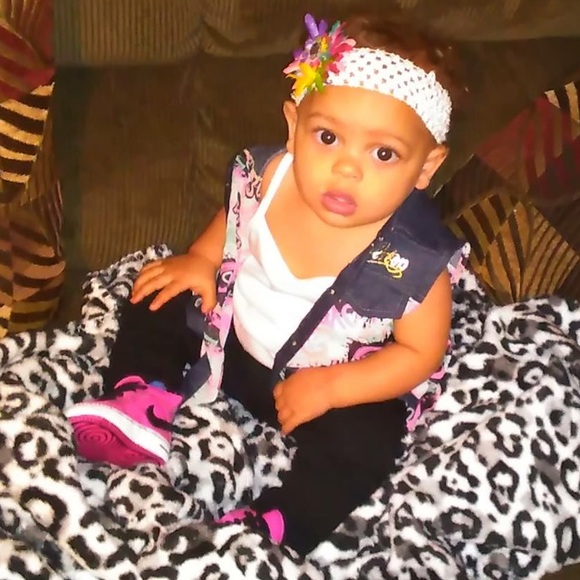 Meet your Posher, Lita