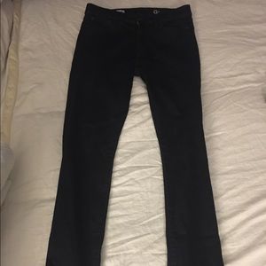 GAP Slim Straight barely worn dark jeans