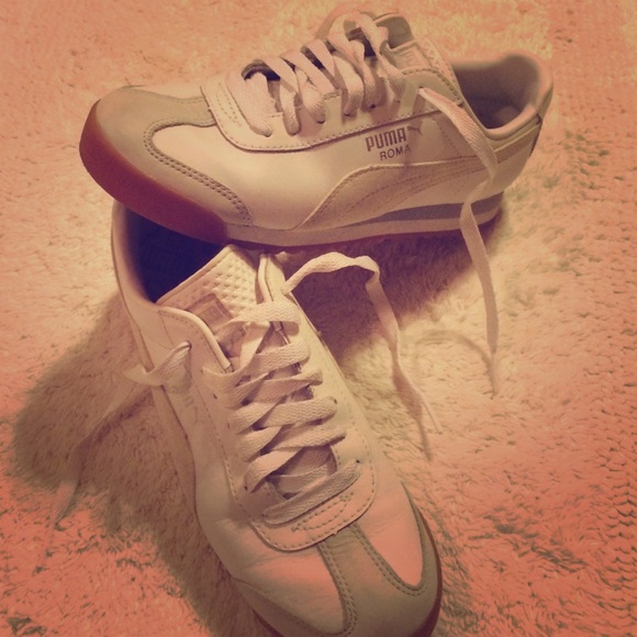 Puma Roma shoes