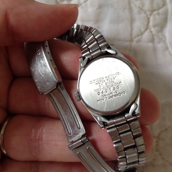 Citizen Watch - Picture 2 of 4