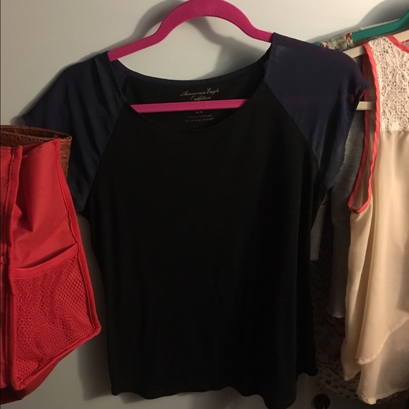 American Eagle baseball tee