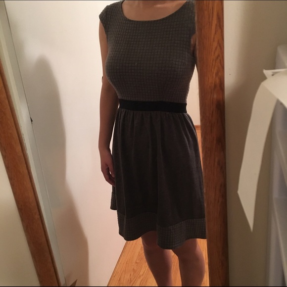 Xhilaration Gray Dress - Picture 4 of 4