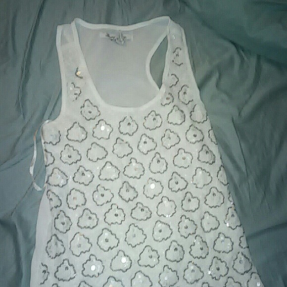White and silver American Rag