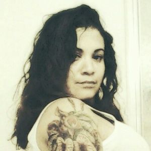 Meet your Posher, Lisandra