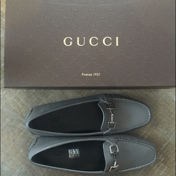 Brand new grey gorgeous Gucci loafers! Authentic!!