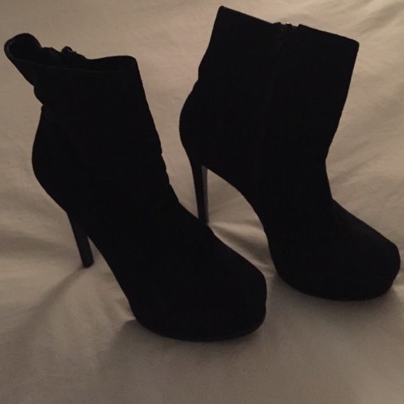 Black Platform Ankle Booties - Picture 3 of 3