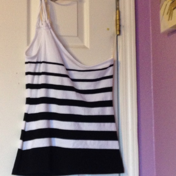 Side strap top - Picture 2 of 2