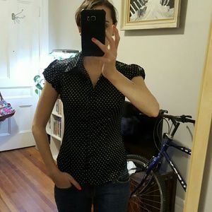 Xoxo blouse with polka dots