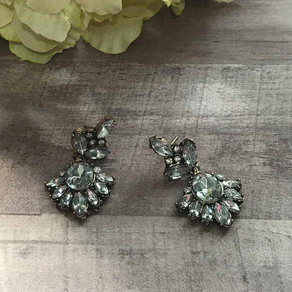 Jewelry - ❌ Boutique | Rhinestone Drop Earrings