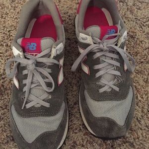 Womens new balance 574, size 9