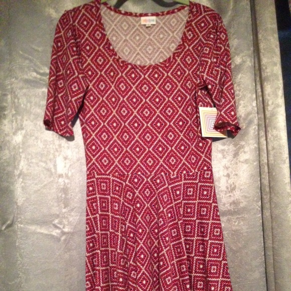 Lularoe LLR NWT Nicole dress size small
