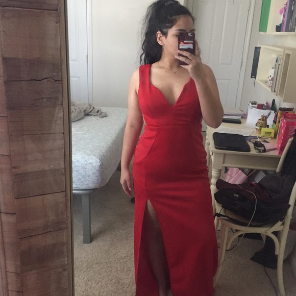 Honey & Rosie Dresses & Skirts - MAKE A STATEMENT GOWN